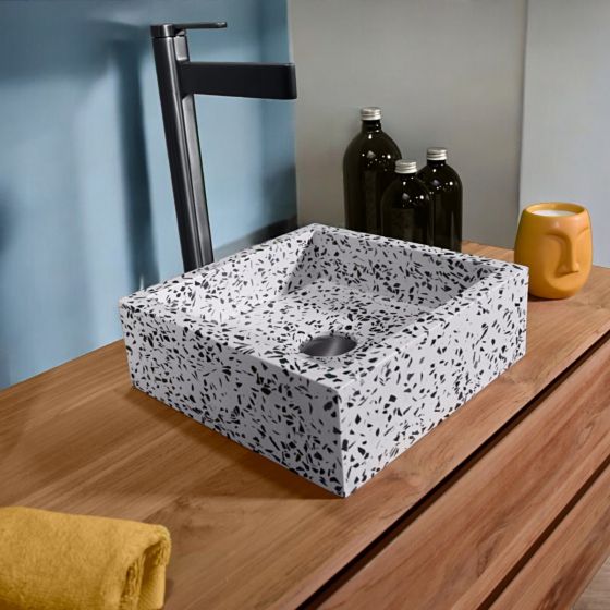 Vasque carrée en terrazzo crème et éclats de marbre noir Arlecchino Mini