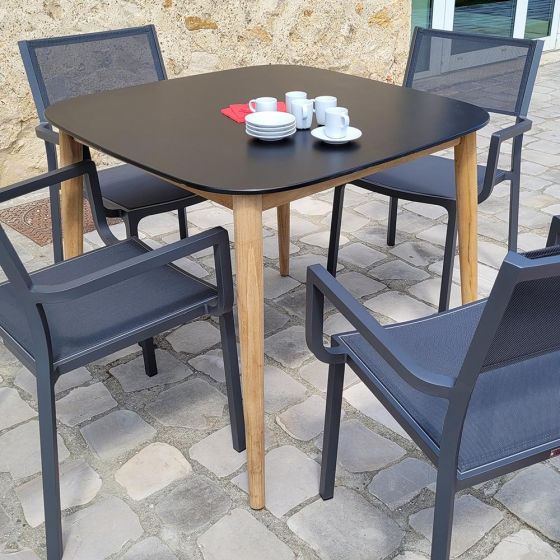 Table outdoor carrée avec pieds en teck et plateau en Duranite® noir 90 x 90 cm Kimito