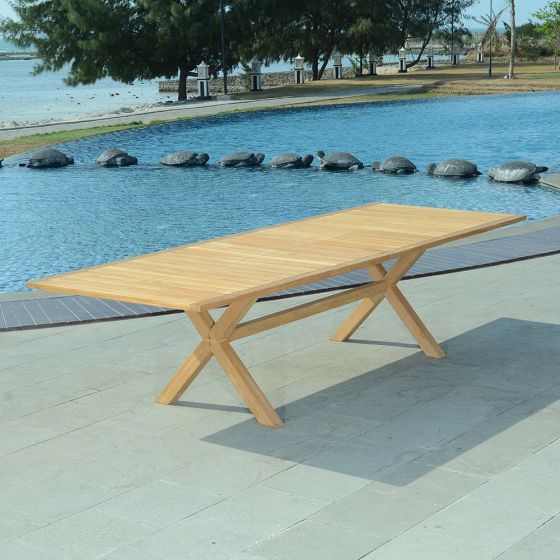 Table de jardin extensible rectangulaire en teck massif de qualité Ecograde© Linarte XL présentée avec 2 rallonges : longueur de la table 294 cm