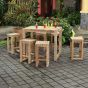 Table haute en teck massif recyclé 120 cm Toscagne présentée avec 6 tabourets hauts en teck recyclé Toscagne